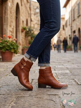 Charter Club Jaimee Booties, 8M/Cognac